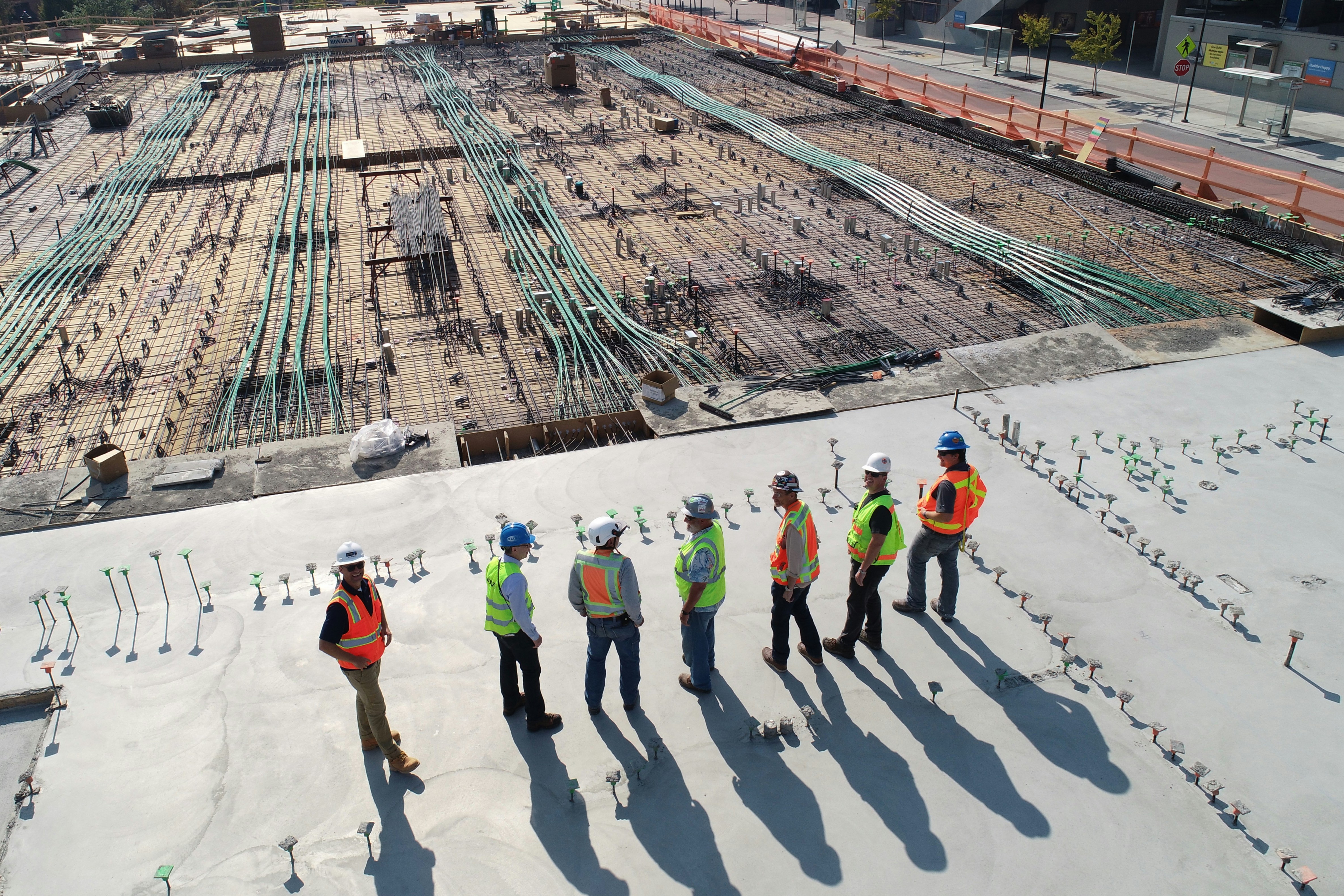 Groupe Bina crew at work wearing hi-vis PPE